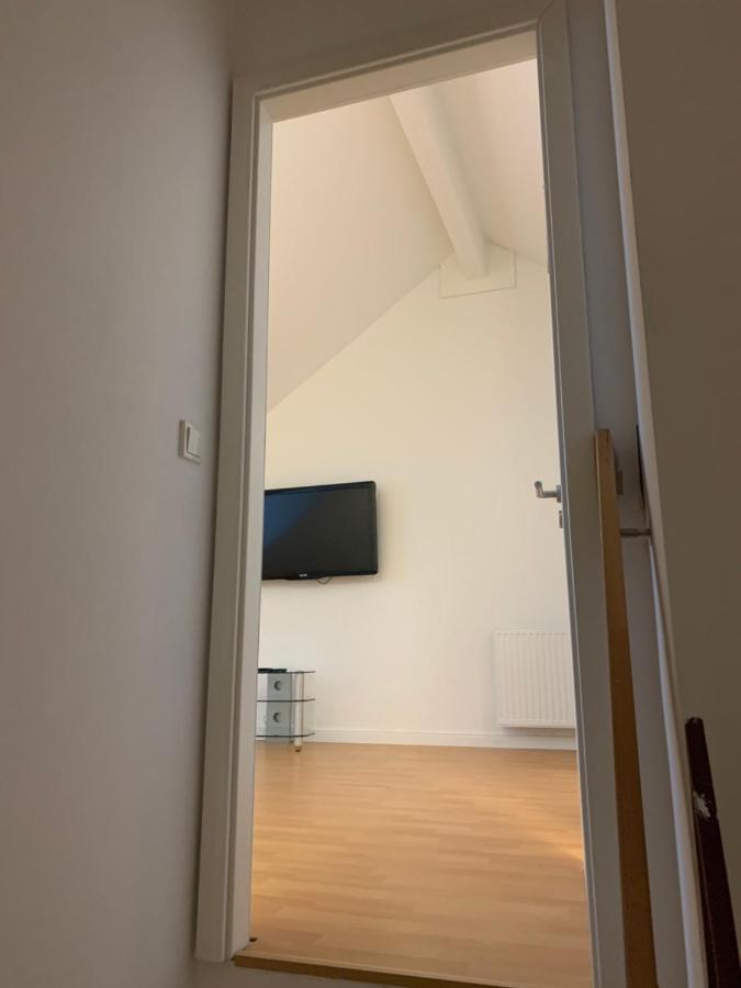 Wunderschoenes 140 Qm Reihenhaus Im Zeisigring 6, Kaltenkirchen Ngoại thất bức ảnh