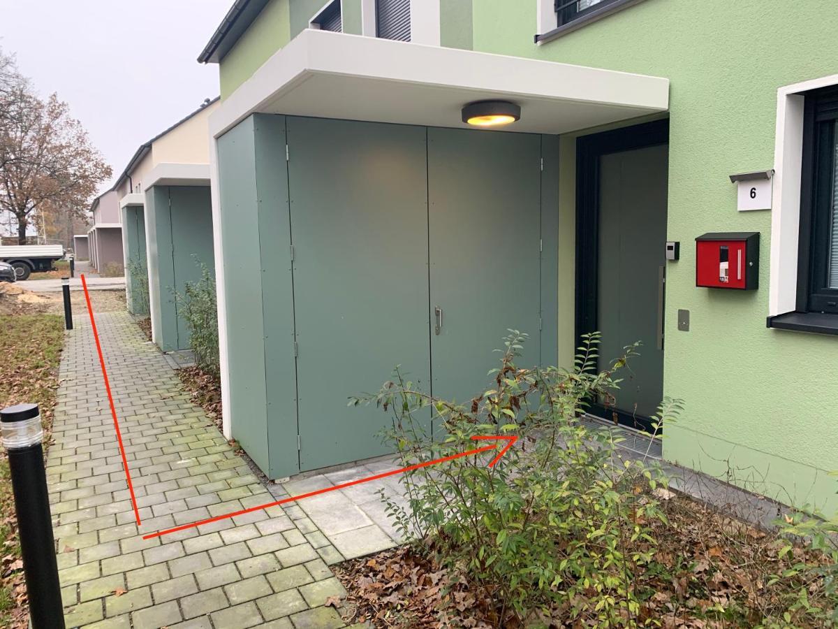 Wunderschoenes 140 Qm Reihenhaus Im Zeisigring 6, Kaltenkirchen Ngoại thất bức ảnh